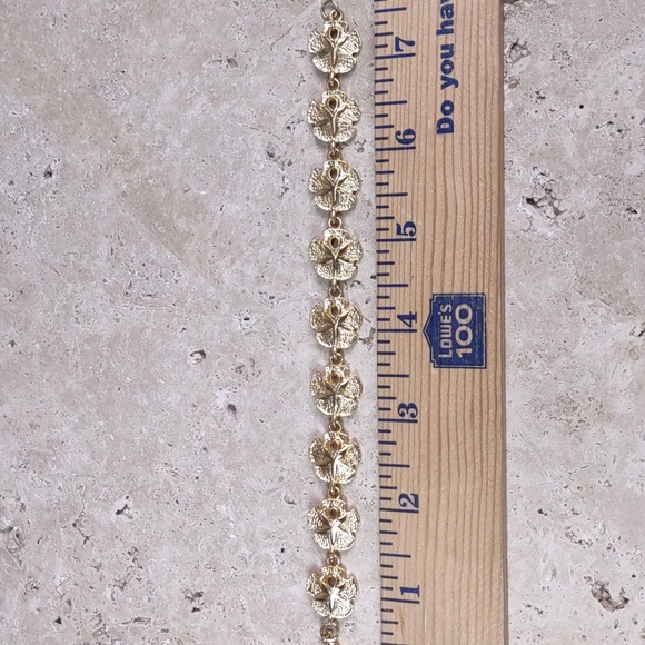 Golden Sand Dollar Bracelet - Picture 4 of 5